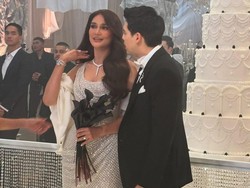 Makna Buket Hitam Luna Maya di Resepsi Jakarta, Ternyata Harganya...