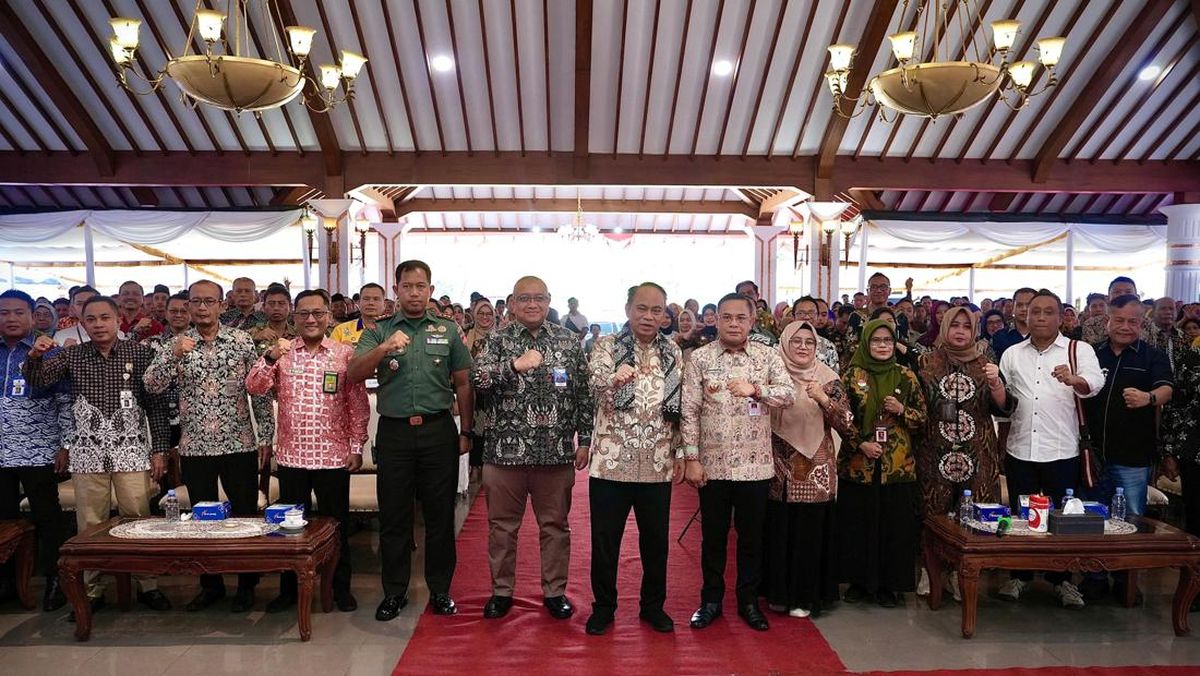 Menkop Apresiasi Pemkab Pati Bentuk 406 Kopdes Merah Putih
