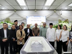Menag Nasaruddin Melayat Kwik Kian Gie: Saya Sangat Kehilangan