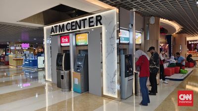 OJK Bongkar Pemicu 1.399 Mesin ATM Indonesia Tutup Sepanjang 2025