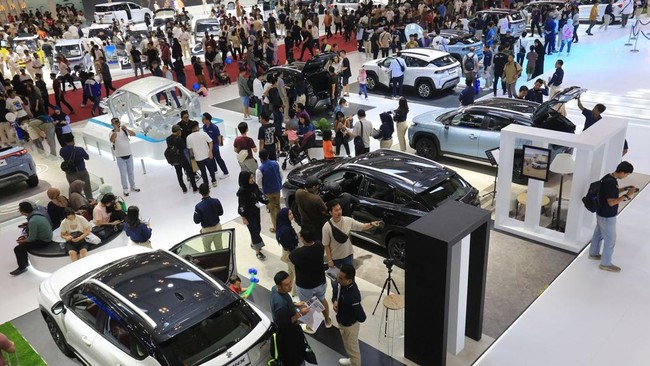 Menurut Gaikindo saat ini di GIIAS 2025 ada mobil idaman masyarakat yaitu model harga di bawah Rp300 juta yang diharapkan bisa meningkatkan minat beli.