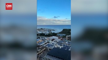 VIDEO: Sirene Peringatan Tsunami Meraung di Honolulu usai Gempa Rusia