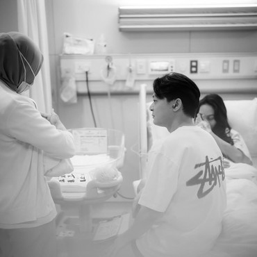 Erika Carlina Melahirkan, DJ Bravy Dapat Ucapan Selamat Jadi Ayah