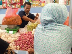 Harga Bawang Merah di Pasar Legi Ponorogo Tembus Rp 60 Ribu, Pemkab Lakukan Sidak