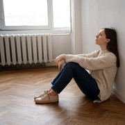 Bukan Terpuruk, Ini 5 Cara 'Bermakna' Seorang Leo Mengatasi Rasa Kesepiannya