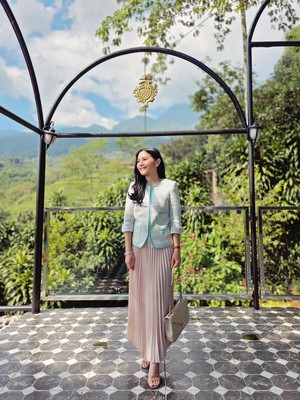 Get The Look: Gaya Simple nan Elegan ala Prilly Latuconsina yang Mudah Disontek