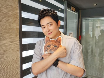 Gummy dan Jo Jung Suk Dikabarkan Tengah Nantikan Kelahiran Anak Kedua