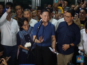 Tom Lembong Keluar Rutan Cipinang, Ini Ucapan Pertamanya-Nasihat Anies Tom Lembong Keluar Rutan Cipinang, Ini Ucapan Pertamanya-Nasihat Anies
