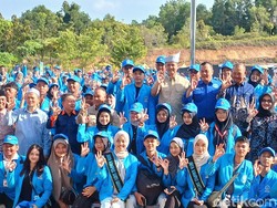 Menteri Transmigrasi Minta Mahasiswa jadi Komunikator Kebijakan