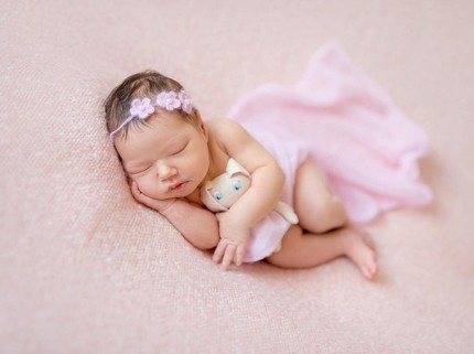 285 Nama Rusia Aesthetic untuk Anak Perempuan dan Artinya, Cantik & Bernuansa Bangsawan