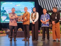 Komitmen Jaga Warisan Budaya, Pemprov Jateng Buka Pasar Raya di TBJT Solo