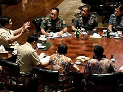 Prabowo Panggil Panglima-Kepala Staf TNI, Bahas Situasi Pertahanan Terkini