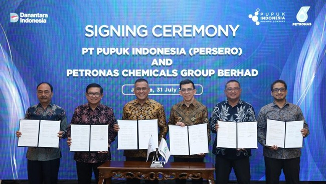Kolaborasi ini menjadi langkah strategis Pupuk Indonesia untuk memperkuat hilirisasi industri nasional, serta meningkatkan kehandalan operasional pabrik pupuk.