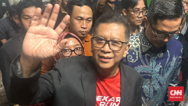 Sekjen PDIP Hasto Kristiyanto resmi bebas dari Rutan KPK setelah mendapat amnesti dari Presiden Prabowo Subianto terkait kasus suap. Proses hukum dihentikan.