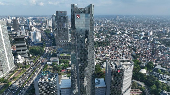 Direktur Utama Telkom Dian Siswarini optimistis, kecepatan dalam mengeksekusi transformasi menjadi kunci untuk memenangkan pasar digital yang sangat kompetitif.