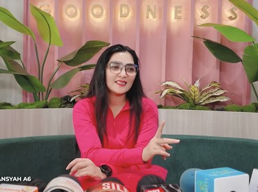 Bisnis Kue Tutup, Ini Sederet Sumber Penghasilan Lain Ashanty