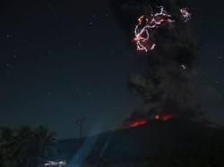 Misteri Petir Saat Erupsi Gunung Lewotobi, Ini Penjelasan PVMBG