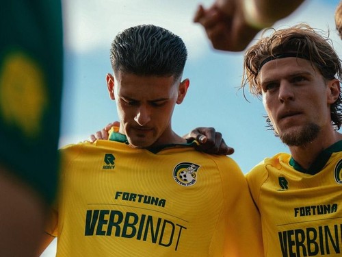 Justin Hubner Debut Lawan Leverkusen, Sittard Kalah Tipis 1-2
