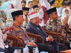 Kapolri Hadiri Haul Ponpes Buntet Cirebon, Sebut Polri-Ulama Saling Melengkapi