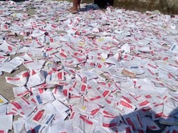 Heboh Surat Suara Pileg-Pemilu 2024 Dijemur di Gudang Logistik KPU Maros