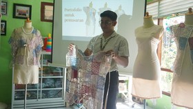 Dorong Ekonomi Kreatif, Pertamina Gelar Pelatihan Desain Batik Leles