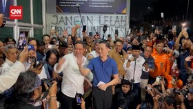VIDEO: Momen Tom Lembong Resmi Bebas usai Diberi Abolisi Prabowo