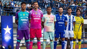 Jersey Belum Sampai, Persib Pakai Kostum Alternatif di Liga Champions