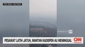 VIDEO: Pesawat Latih Jatuh, Mantan Kadispen AU Meninggal