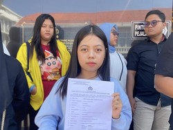 Puluhan Warga Surabaya Diduga Tertipu Paket Nikah Murah