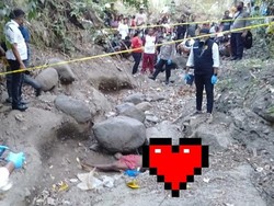 Mayat Telanjang Tanpa Identitas Ditemukan di Sungai Kering Sikka
