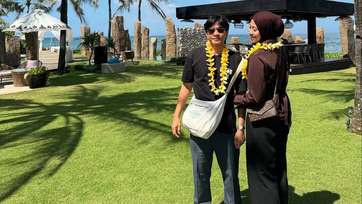 Megawati Hangestri dan Dio