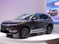 Mengenal Geely Starray EM-i, Mobil Super Hybrid yang Bakal Dirakit di Indonesia
