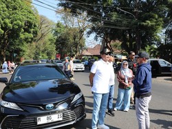 Viral Pelat Nopol M 80 IS di Mobil Dinas Wali Kota Malang