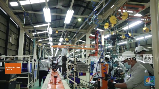 Sektor Industri RI Masuk Zona Merah Imbas Rupiah Loyo dan Daya Beli Lesu