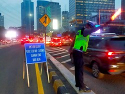 Apakah Penggunaan Bahu Jalan Tol Dalkot Masih Berlaku? Ini Kata Polda Metro