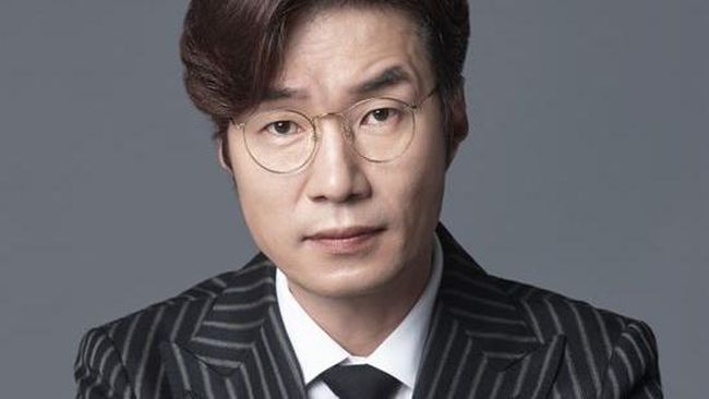 Aktor Song Young Kyu Ditemukan Meninggal di Dalam Mobil