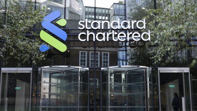 Standard Chartered Indonesia meraih penghargaan "Highly Commended" sebagai Best Wealth Manager, di ajang The Asset Triple A Private Capital Awards 2025.
