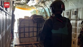 VIDEO: UAE dan Beberapa Negara Eropa Kirim Bantuan ke Gaza Lewat Udara