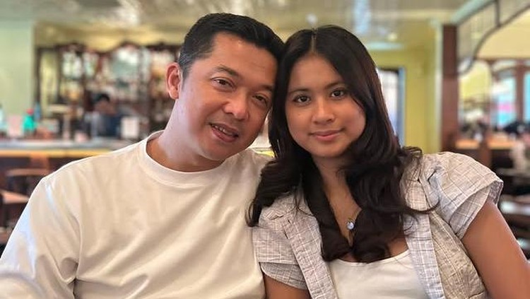 5 Potret Natarina Anak Taufik Hidayat & Ami Gumelar 5 Potret Natarina Anak Taufik Hidayat & Ami Gumelar