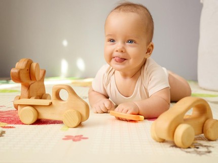7 Manfaat Playmat untuk Tumbuh Kembang Bayi Beserta Rekomendasi yang Bagus & Aman