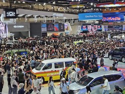 Daihatsu di GIIAS 2025: Diserbu 80 Ribu Pengunjung, Rocky Hybrid Bikin Penasaran