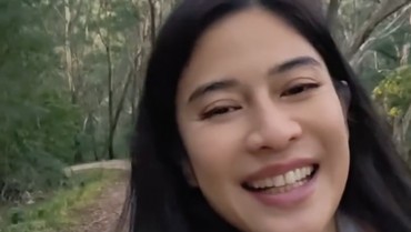 Momen Dian Sastro Trekking Bareng Nadya Hutagalung, Intip 5 Potret Keseruannya