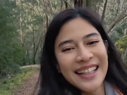 Momen Dian Sastro Trekking Bareng Nadya Hutagalung, Intip 5 Potret Keseruannya