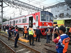 KAI Investigasi Penyebab KRL Anjlok di Stasiun Jakarta Kota