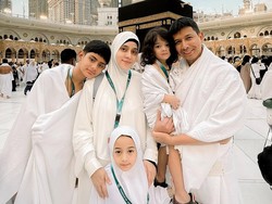 Video: Fairuz-Sonny Ungkap Anak-anaknya Ogah Pulang Pas Umrah!