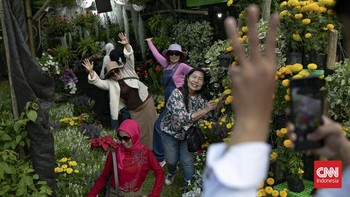 FOTO: Menikmati Tanaman-tanaman Cantik di Flona 2025