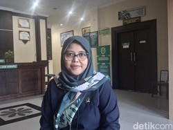 Dahlia Poland Gugat Cerai Fandy Christian di PA Badung, Sidang 12 Agustus