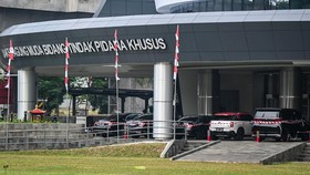 Kejagung Periksa Sekretaris Nadiem Terkait Kasus Korupsi Laptop