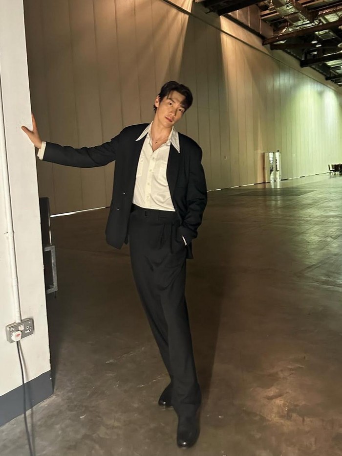 Nama Kim Young Kwang sudah tak asing lagi di industri perfilman Korea Selatan. Ia sendiri sudah memulai debut akting sejak 2006 silam, lho!/ Foto: instagram.com/aksakfn12