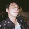 5 Potret Penuh Pesona Kim Young Kwang, Aktor Korea yang Bintangi Serial Netflix Trigger